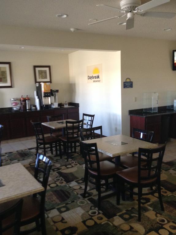 Days Inn By Wyndham Carroll Esterno foto